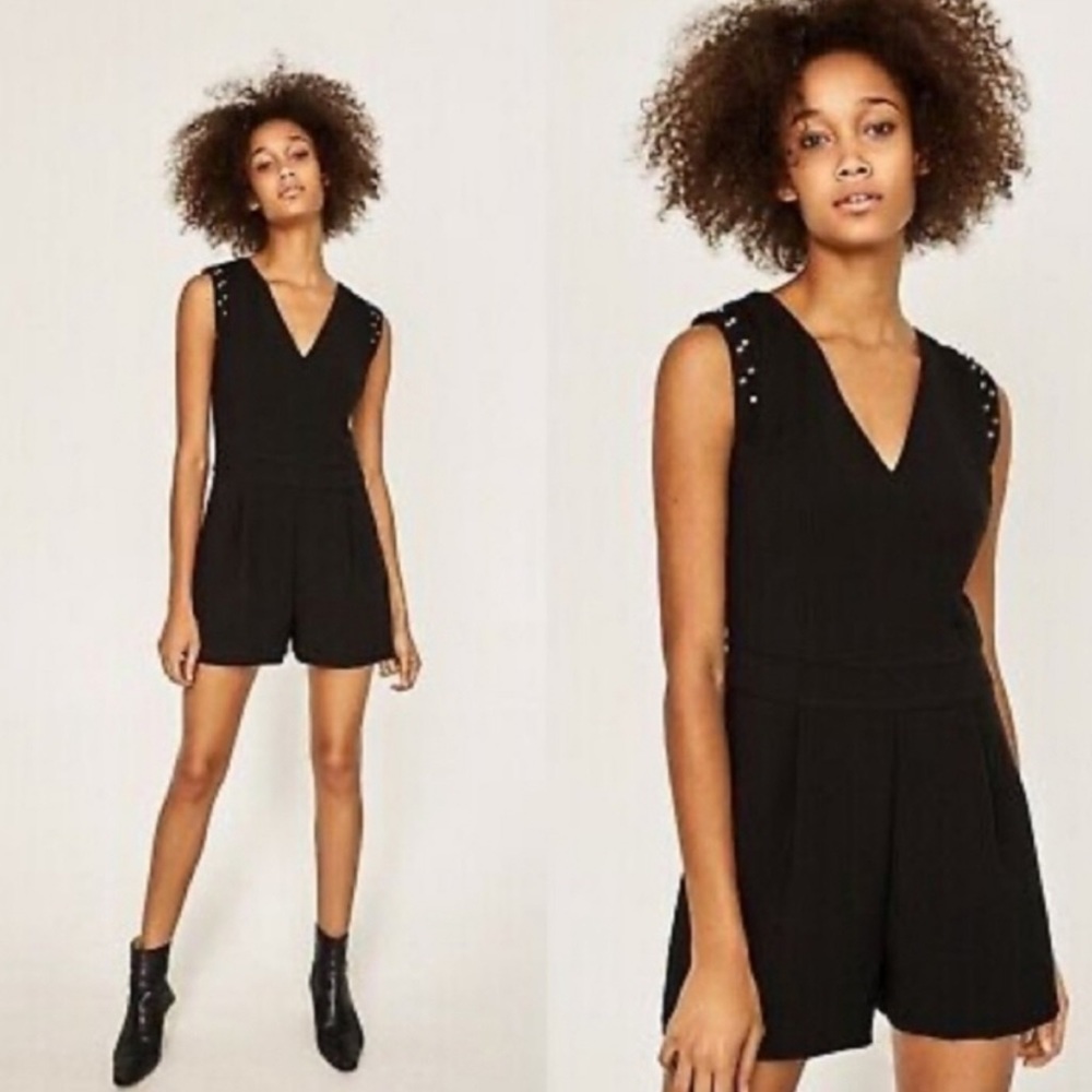 Zara Studded Sleeveless V-Neck Romper Stretchy Black Bronze Accents Metallic szM